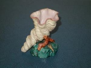 RARE ANTIQUE ROYAL WORCESTER HAND PAINTED SIGNED PORCELAIN CONCH SHELL VASE - Picture 1 of 12