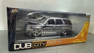 Cadillac Escalade 2002 fundido a presión edición cromada 1/24 de Jada 59639 - Imagen 1 de 3