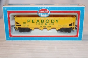 HO Scale Model Power, 4 Bay Hopper, Peabody Short Line, Yellow, #6671 - 6933 - Picture 1 of 3