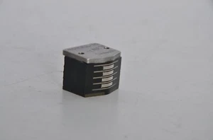 Cabezal de cinta de carrete a carrete 1/2 4 canales Ampex MR-70 de colección raro OEM 4040836-02 - Imagen 1 de 9