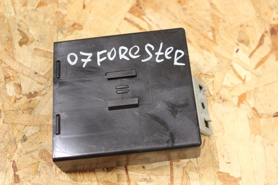 Módulo de unidad multifunción N703116 2006-2008 Subaru Forester OEM Foto 1 de 4