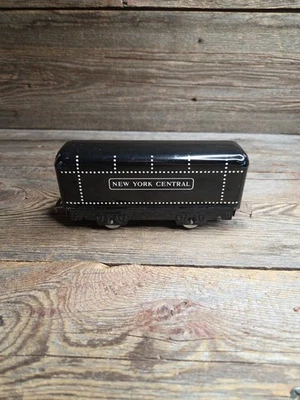 Vintage O Gauge Marx New York Central Tender Metal Body #2 Black Bottom  - Image 1 of 4