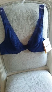 AUTHENTIC " DKNY " WOMEN'S NAVY BLUE UNLINED LACE BRA SIZE 34A - Picture 1 of 3