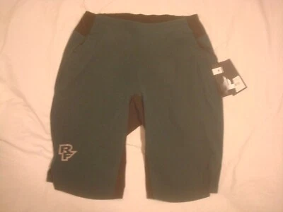 NWT Women's Race Face Traverse Shorts Pine Cycling Medium - Image 1 of 4