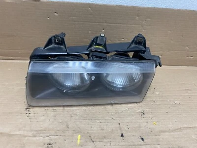 1994 to 1999 Bmw E36 318i 328i Left Driver LH Halogen Headlight O2560 DG Oem - Image 1 of 4