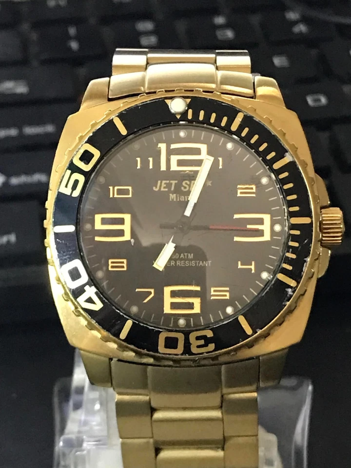 Jet Set 37mm Black Dial Gold Tone J2900 Unisex Quartz Watch, Run (Lot 1872) Foto 1 de 4
