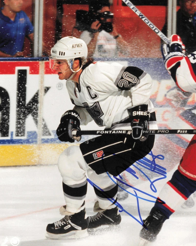Luc Robitaille Autographed Signed 8x10 Photo Los Angeles Kings - Image 1 of 1