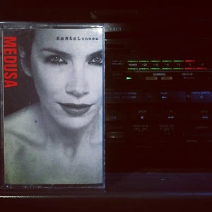 ANNIE LENNOX Medusa - CASSETTE USA 1995 Play TESTED! no eurythmics - Bild 1 von 4