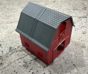 Ertl 1/64 Farm Country Red Barn Toy Farm - Picture 1 of 9