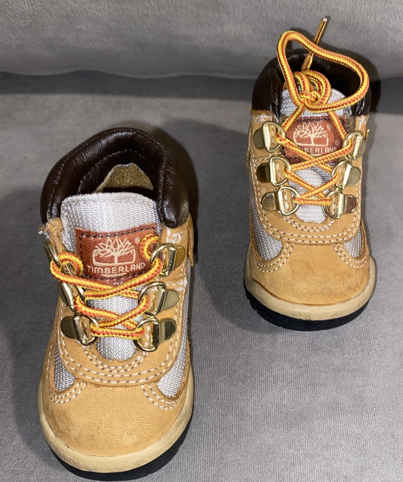 Timberland Baby Hikers EE. UU. 5 M Bronceado Usado Foto 1 de 4
