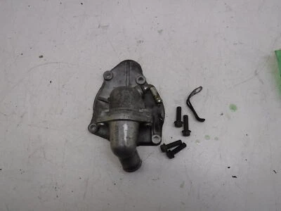 05-09 suzuki boulevard c50 vl800 2007 TERMOSTATO TAMPA DA BOMBA DE REFRIGERANTE DE ÁGUA DO MOTOR - Imagem 1 de 3