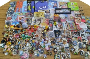 Big lot 240+ anime gaming figures keychains Splatoon One Piece Persona Granblue - Picture 1 of 11
