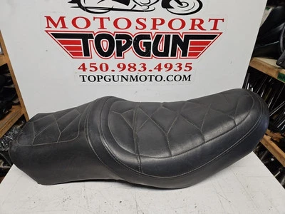 1983 - 1984 HONDA VT500C VT500 VT 500 SHADOW SADDLE SEAT 77200-MF5-000 Foto 1 de 4