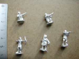 INDIAN PLAIN WARRIOR /WESTERN/OLD WEST/BLUE MOON 15MM MINIATURE P201B - Imagen 1 de 1