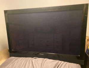 Pioneer flatscreen plasma television PDP-6010FD - Picture 1 of 8