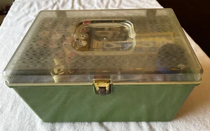 Wil-Hold Sewing Box 2 Trays Green Clear Lid Vintage Wilson Mfg Corp USA Full - Picture 1 of 15