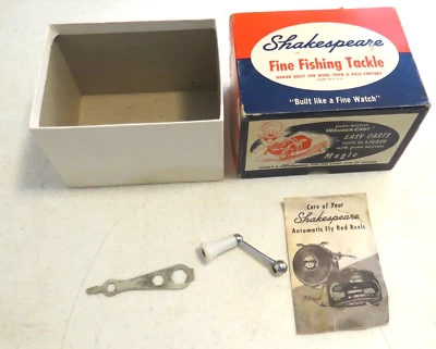 Carrete de botón pulsador Shakespeare 1767 pesca CAJA VACÍA mango y folleto carrete mosca Foto 1 de 4