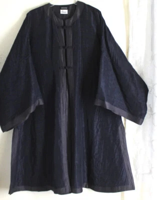 New Eskandar O/S 0 1 Black Brown Art-to-Wear Silk Crinkled Kimono Jacket - Image 1 of 4