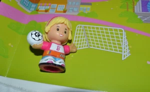 FISHER PRICE 2022 BARBIE YOU CAN BE ANYTHING LITTLE PEOPLE - SOCCER PLAYER - Picture 1 of 3