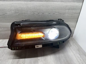 2015-2023 Dodge Charger Headlight Driver Left LH OEM Xenon HID Damaged (Li) - Picture 1 of 24