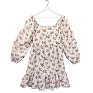 Celebrity Pink Dress Womens Junior Medium Floral Long Puff Sleeve Smocked Tiered - Picture 1 of 11