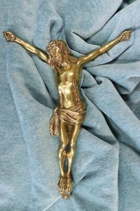 Solid Bronze Christ. With bracket. S.XX Solid Bronze Christ. With bracket. - Picture 1 of 12