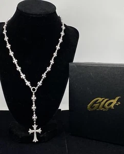GLD Shop 14K White Gold Plated Iced CZ Flared Cross Rosary Cross Necklace New - Picture 1 of 5