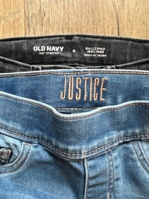 Jeans Niñas Talla 8 Azul Denim y Color Negro - Lote de 2 (Justicia y Antiguo Azul Marino) Foto 1 de 4