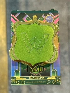 Wicked PALM Wizard Of Oz Pin Mystery Box Wicked Badge - Glitter Exclusive NEW - Picture 1 of 2