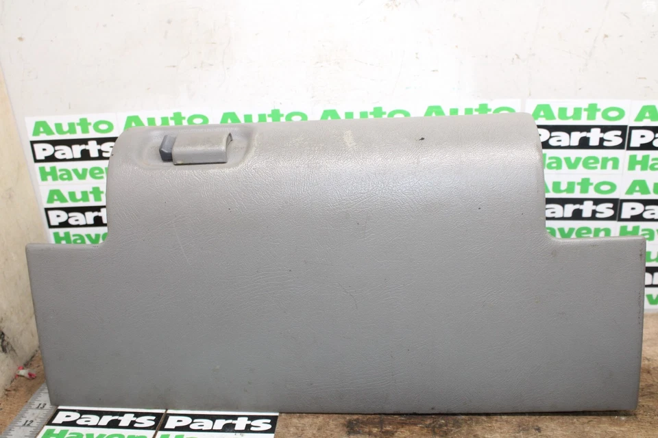 95-98 OBS Chevy CK1500 2500 3500 Suburban Tahoe - Conjunto de guantera gris OEM  Foto 1 de 4