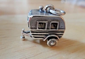 Sterling Silver 13x19mm detailed 4g Camping Trailer RV Camper Motorhome Charm - Picture 1 of 7