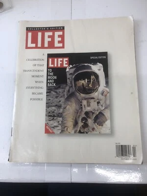 1998 Life Magazine Collector's Edition TO THE MOON AND BACK Special Edition - Image 1 of 4