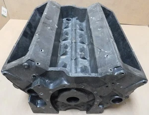 P-ayr 2020 SB Chevy Moch Up Loag Block Motor, Polyurethane Foam, Black - Picture 1 of 2