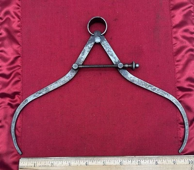 Pinza exterior Early L. S. Starrett pierna plana EE. UU. 9 1/4"  Foto 1 de 4