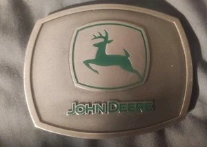 John Deere Leaping Deer Logo Belt Buckle Green & Silver - Picture 1 of 2