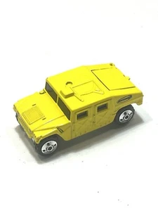 Matchbox Yellow Humvee Hummer Diecast 1998 Trunk Opens 1:64 - Picture 1 of 10