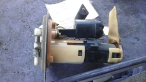 Fuel Pump Assembly Fits 1998-2000 Toyota SIENNA - Picture 1 of 3