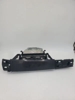 Reproductor de 6 discos con moldura OEM BMW 750LI 2009 Foto 1 de 4