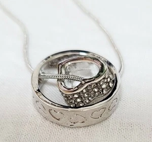 Heart In Circle Pendant Necklace Silver Tone Made With Swarovski Crystals J2-269 - Picture 1 of 6