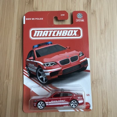 Спичечный коробок красный выпуск BMW M5 полицейский пожарный департамент. - 5/6 Target эксклюзивный красный - Изображение 1 из 2