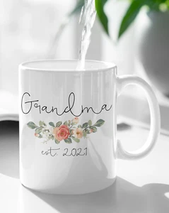 Grandma Grandpa Est 2021 Mug Pregnancy Announcement New Grandmother Grandfather - Picture 1 of 6