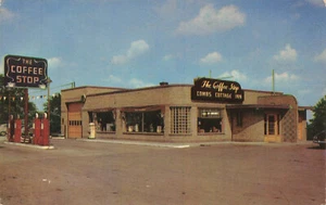 VINTAGE INDEPENDENCE MO ROADSIDE POSTCARD COMBS CAFE & GAS STATION 82522 R - Picture 1 of 2
