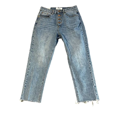 Womens Diesel Jeans Relaxed Straight Leg Cropped Light Blue Wash Size 10 W28 L24 - Image 1 of 4