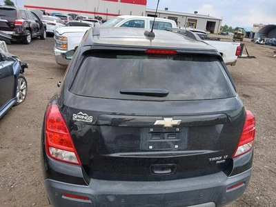 Tapa de cubierta usada se adapta a: Chevrolet Trax 2015 privacidad tinte opcional AKO con cámara de visión trasera Foto 1 de 4