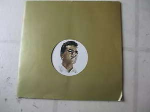 JOHNNY MATHIS 1969 CT OAKDALE THEATER DIE-CUT COVER TOUR PROGRAM w/VENUE PROGRAM - Picture 1 of 4