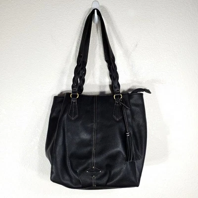 Bolso de Mano St. Johns Bay Negro Imitación Cuero con Asas Trenzadas y Acento de Borla Foto 1 de 4
