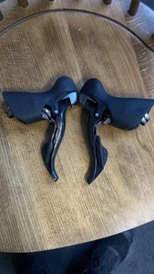 Shimano Ultegra ST-6700 STI 2x10 fach Doppel STI Bremshebel / Schalthebel - Bild 1 von 6