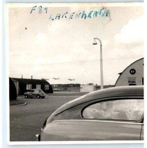 Vintage Photo 1953, 3 F84's in formation, Lakenheath England Base ,JNHC 3.5x3.5 - Picture 1 of 2