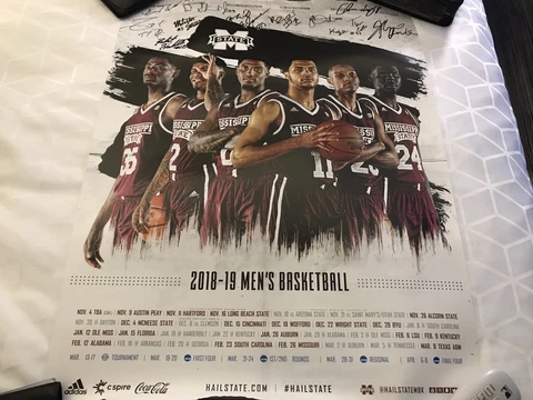 2018-19 Mississippi State Signed Mens Basketball Poster Bulldogs Autograph C Cover