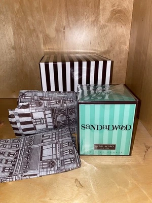 Henri Bendel Sandalwood Candle 9.4 oz New in Box - Discontinued & Rare - Image 1 of 4